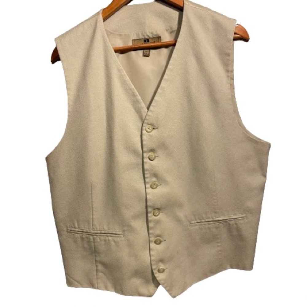 J Riggings Mens Cream Vest 6 Button Size M Cream Lining Back Casual Formal